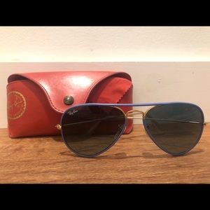 Ray-Ban Blue Aviator